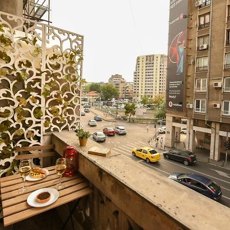 Vintage Elegance, Modern Comfort: 1Br Apartment Overlooking Calea Victoriei Бухарест Экстерьер фото